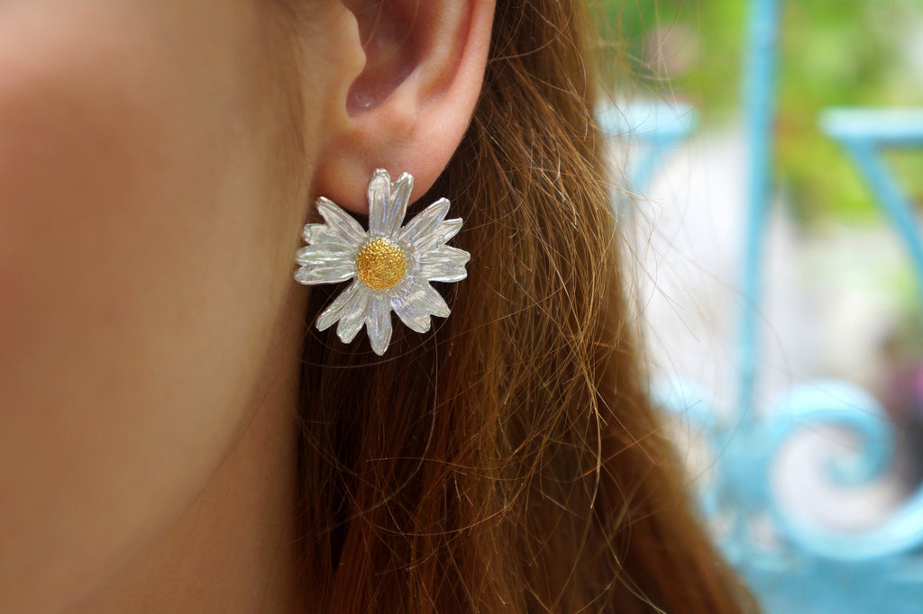 Daisy Flower Earrings, Gold-Plated Sterling Silver Jewelry, Handmade Jewelry, Gift for Her, Jewelry for Women